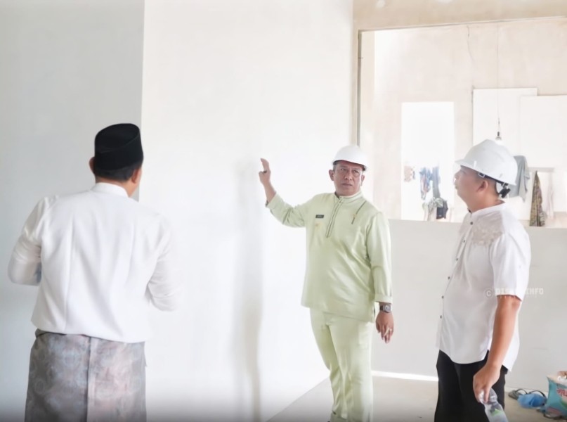 Bupati Anton Tinjau Renovasi Gedung Daerah Jadi MPP Rohul: Kualitas Bangunan Harus Dijaga
