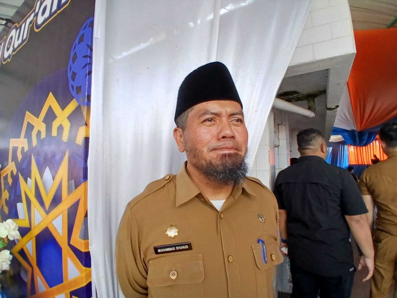 Ganggu Keindahan Kota, Pemko Pekanbaru dan APJATEL Sepakat Tertibkan dan Tanam Kabel di Bawah Tanah