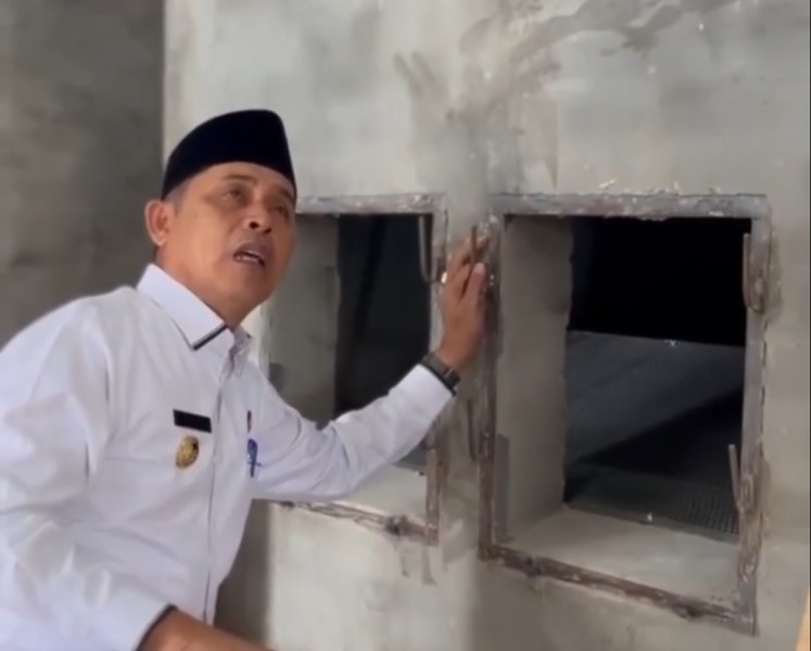 Bupati Inhil Tinjau Pelabuhan Parit 21, Temukan Alih Fungsi Gudang