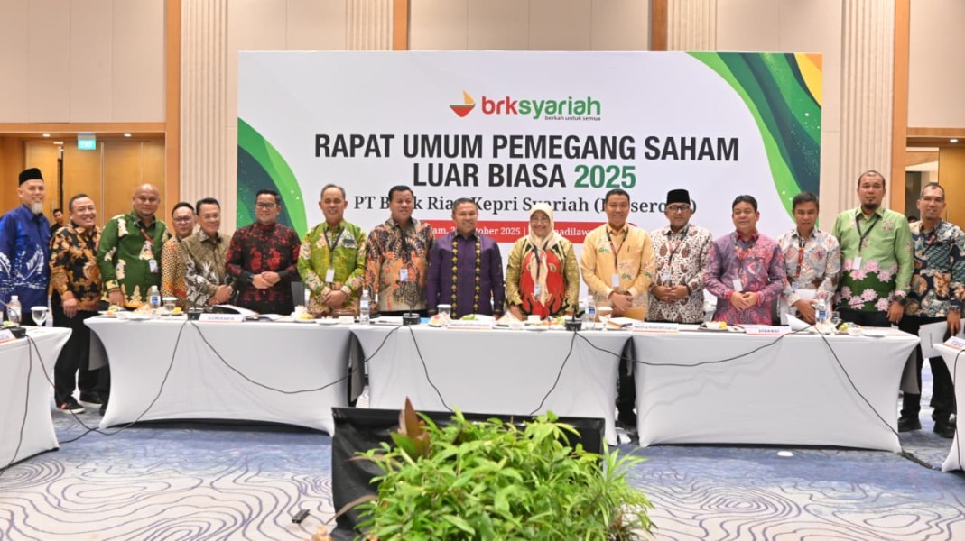 Bupati Dorong Ekonomi Syariah Rokan Hilir Lewat Dukungan Penuh pada Bank Riau Kepri Syariah