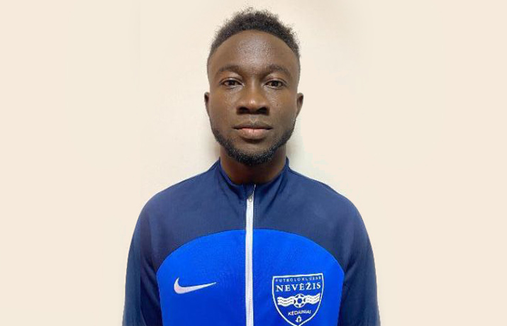 Lolos Tes Medis, Francis Yaghr Selangkah Lagi Resmi Berseragam PSPS Pekanbaru