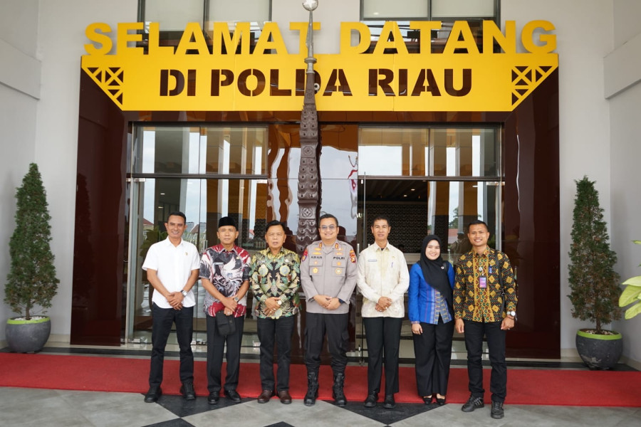 Bupati Asmar - Kapolda Riau Sepakat Kolaborasi Program Polda dan Pemkab di Kepulauan Meranti