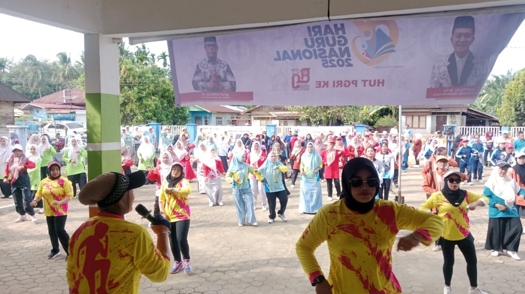 PGRI Batang Peranap Gelar Senam Bersama Guru, Luncurkan Program 5 Tahun