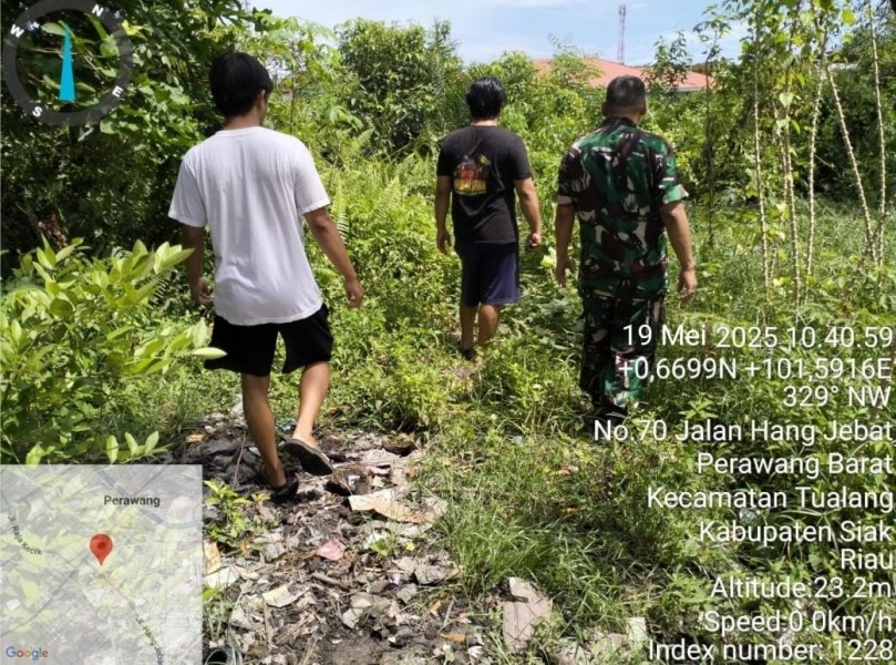 Sinergi TNI dan Masyarakat Perawang Barat Gencar Patroli Karhutla, Babinsa Sampaikan Pesan-pesan Penting