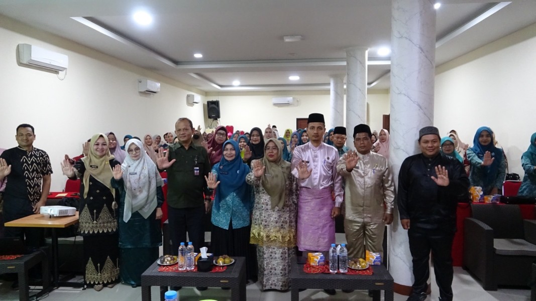 Ketua TP-PKK Inhil Hj. Katerina Susanti Dorong Penurunan Stunting Lewat Inovasi GINTAS dan KASIH TERDAHSYAT