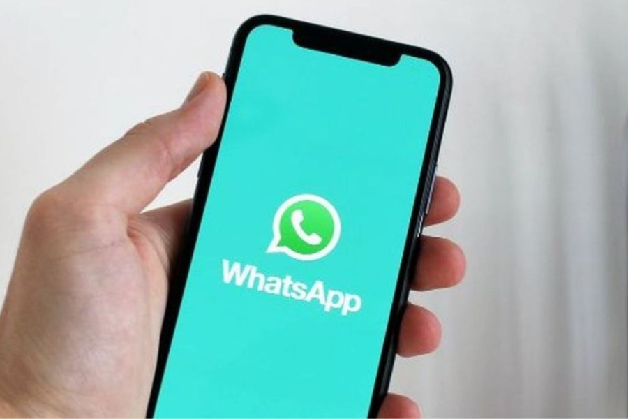 Kenapa WhatsApp Keluar Sendiri? Ini Penyebab dan 10 Cara Mengatasinya