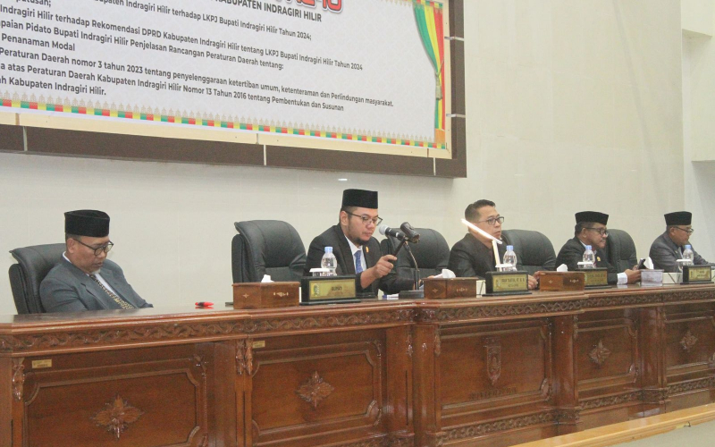 Ketua DPRD Inhil Pimpin Langsung Rapat Paripurna ke-10 Masa Persidangan II Tahun 2025
