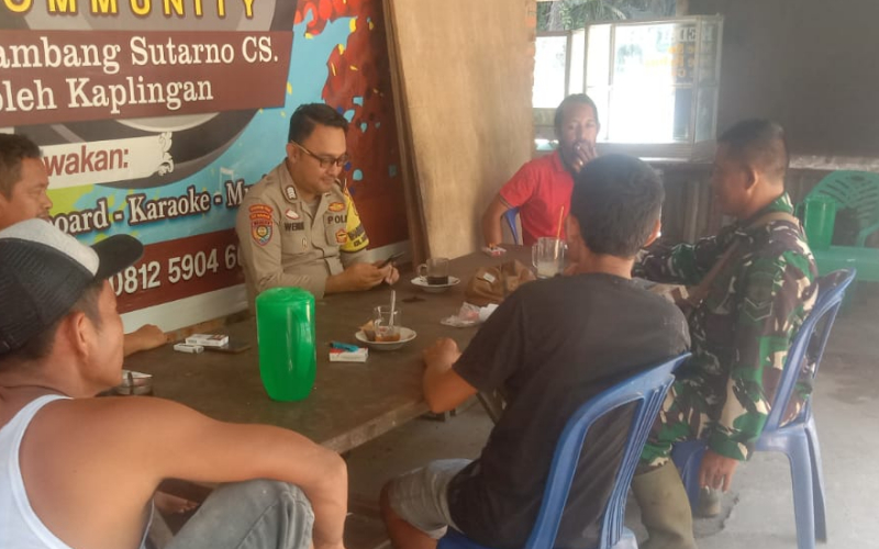 Babinsa Basilam Baru Rangkul Warga, Perkuat Silaturahmi dan Stabilitas Wilayah