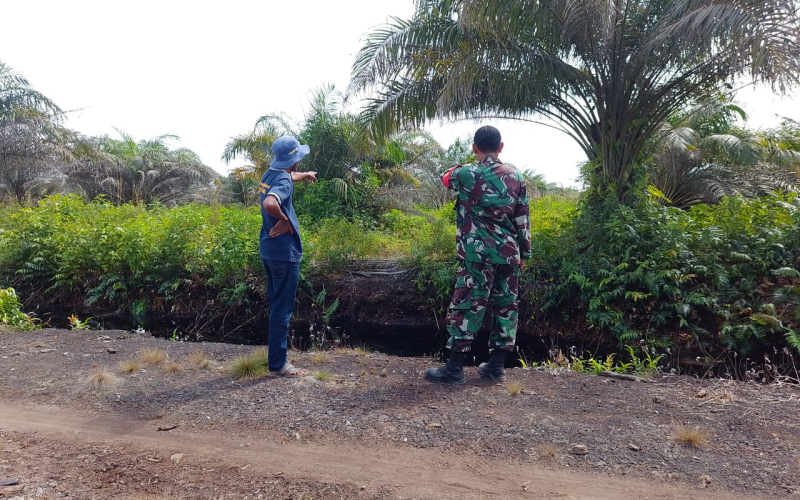 Koramil 02 Sampaikan Larangan Keras Membuka Lahan dengan Cara Membakar