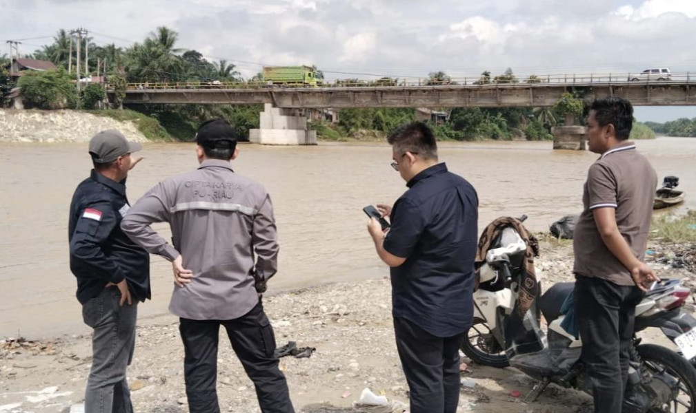 Untuk Tahan Hantaman Banjir, Pemprov Bangun 2 Pilar Jembatan Sei Rokan Pada 2026