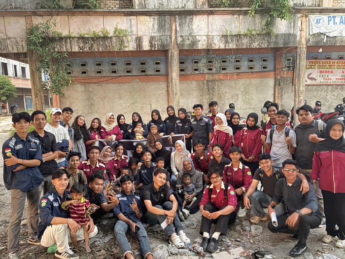 Himip FISIP Unri Turun ke Jalan: Tebar Senyum dan Cahaya Pengetahuan di Hari Sumpah Pemuda