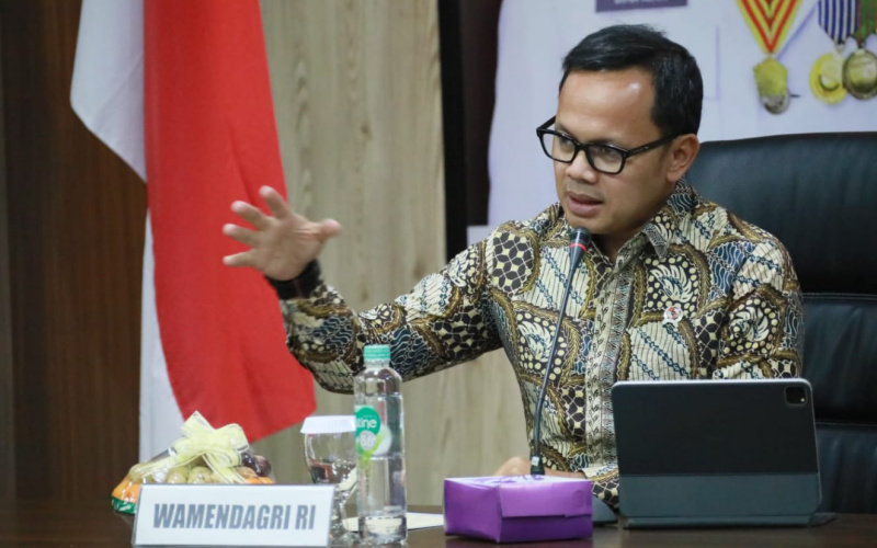 Pastikan Layanan Kesehatan, Wamendagri Soroti Pentingnya Kepemimpinan di RSUD