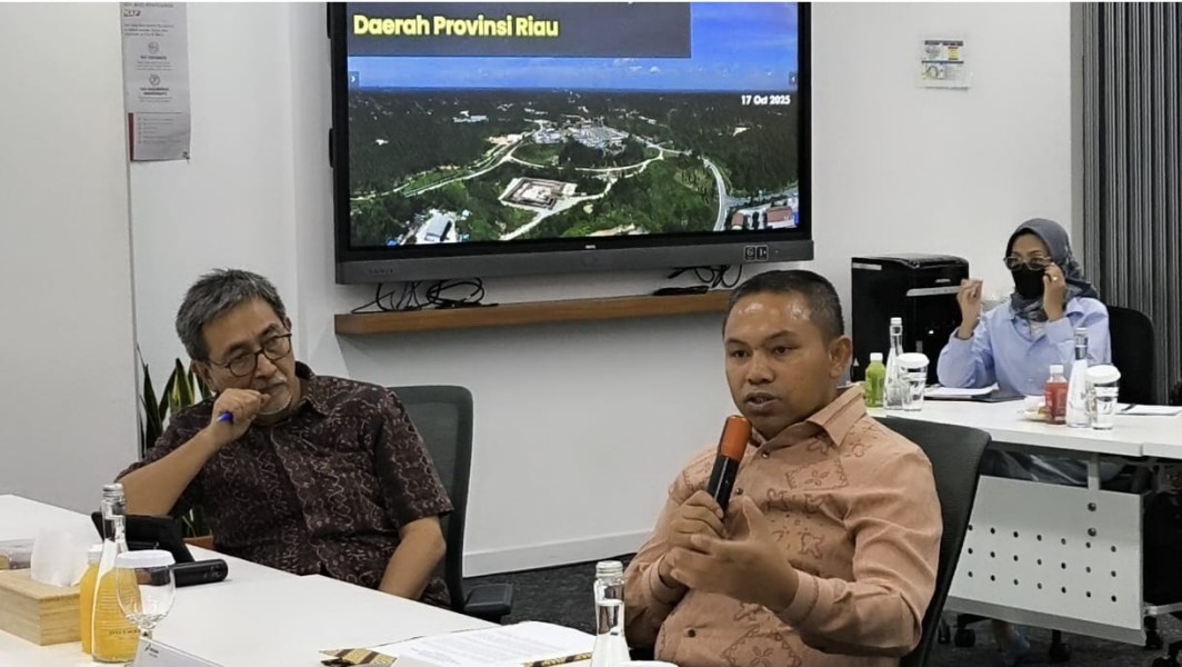 Gubernur Riau Bahas Participating Interest Bersama PHR dan SKK Migas
