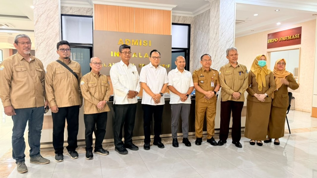 Ikuti Tahapan Seleksi, Prof. Warsito Tuntaskan Tes Kesehatan Bacarek Unila