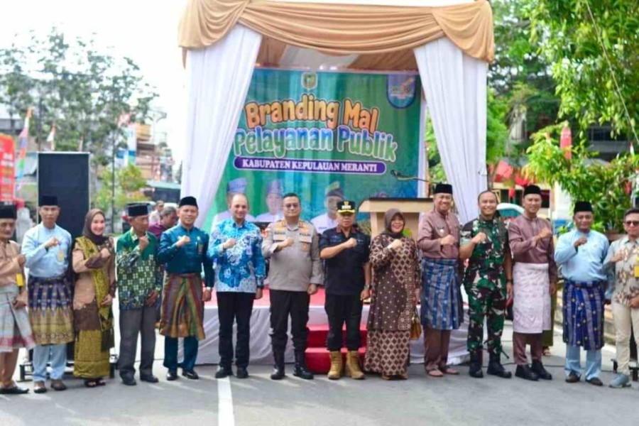 Bupati Asmar Resmikan Branding Mal Pelayanan Publik Kepulauan Meranti