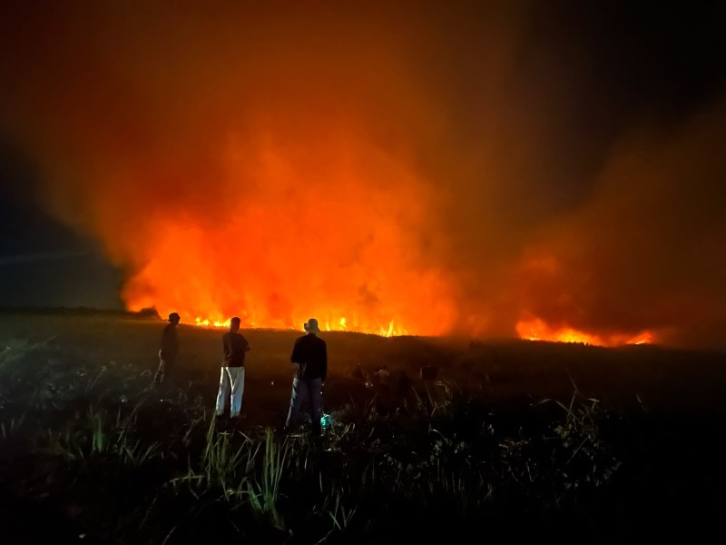 Karhutla Hebat Landa Rantau Baru, Tim Gabungan Masih Berjibaku Padamkan Api