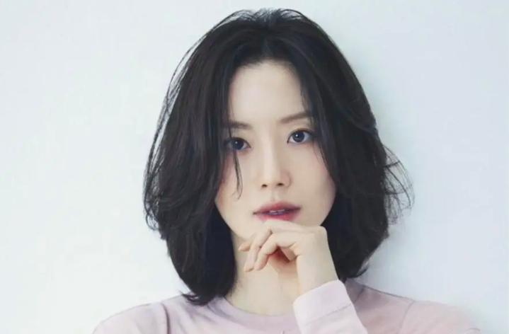 Artis Moon Chae Won Resmi Umumkan Rencana Pernikahan Juni 2026