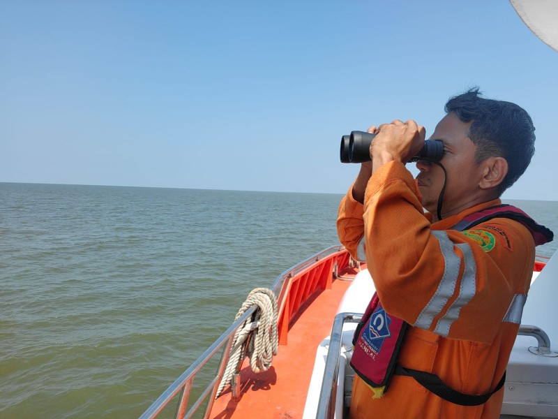 Kapal PMI Tenggelam di Perairan Pulau Rupat, Tiga Orang Masih Dalam Pencarian