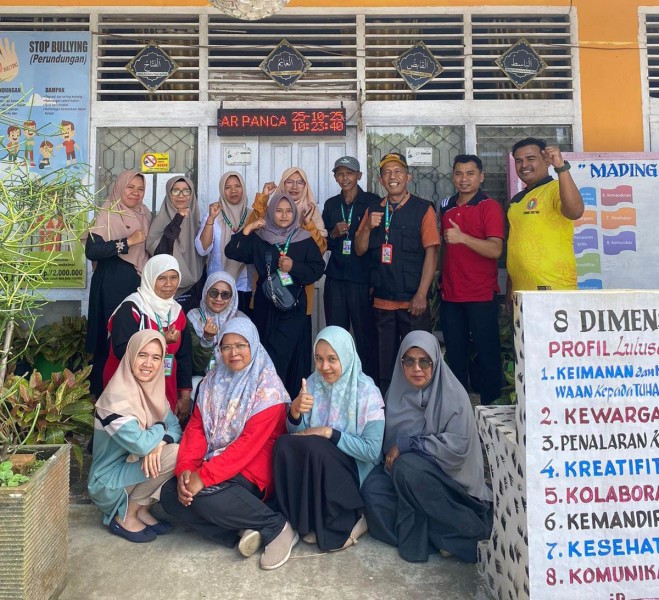 Pengurus Bank Sampah Batubulek Sosialisasi ke Sekolah tentang Pentingnya Pengelolaan Sampah