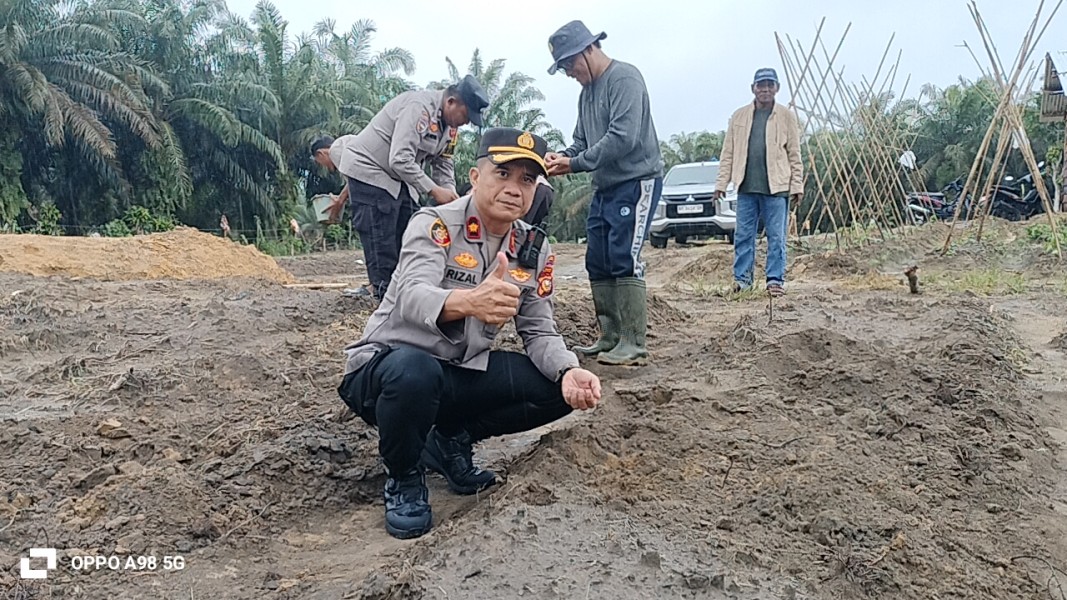 Dukung Swasembada Pangan 2026, Polsek Minas Laksanakan Penanaman Jagung Pipil di Rantau Bertuah