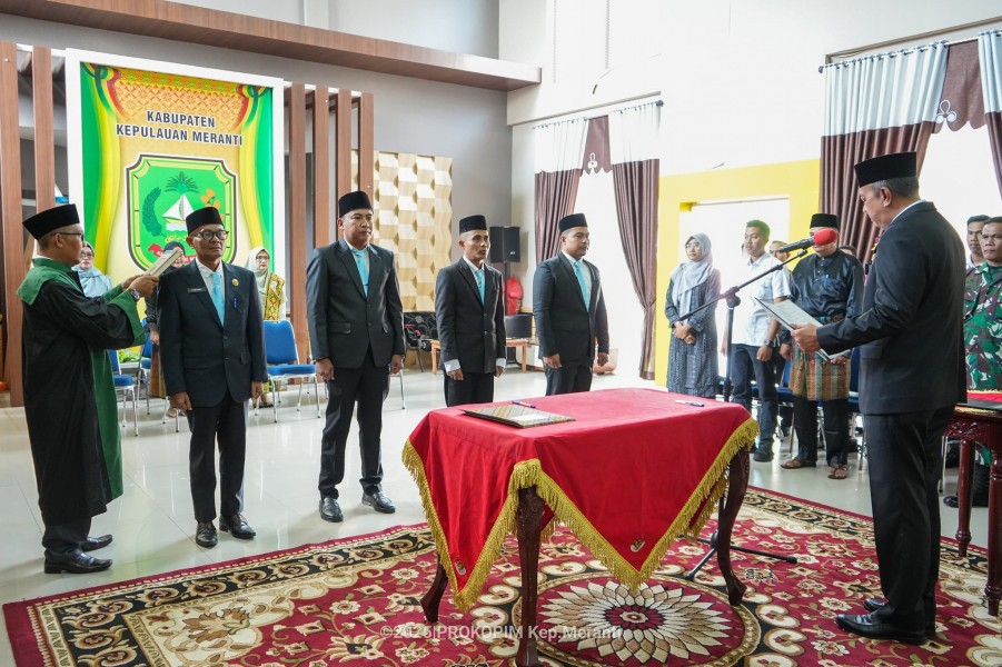 Komisaris dan Direksi PT Bumi Meranti Dilantik, Wabup Muzamil: Kapal BUMD Sedang Bocor