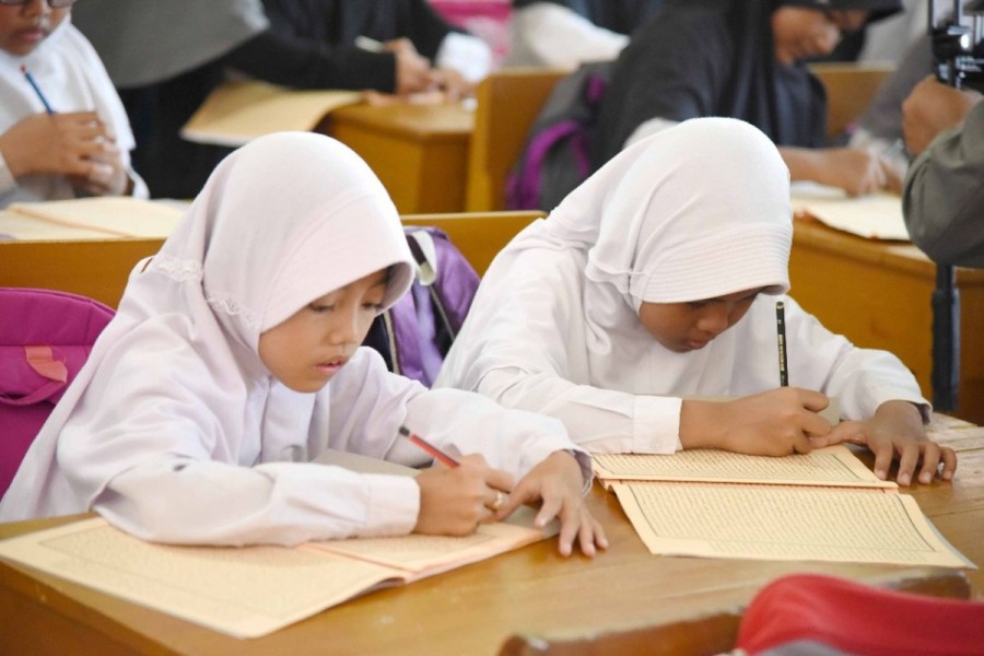 Kabar Baik! Sekolah Gratis untuk Siswa Miskin di Pekanbaru