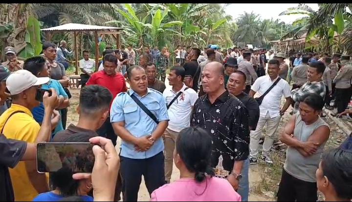 Kebun Jimmy Runtuh! Desa Kualu Bangkit: KSO Kampar Jaya Resmi Ambil Alih 1.004 Hektare, Masyarakat Sudah Muak Jadi Penonton