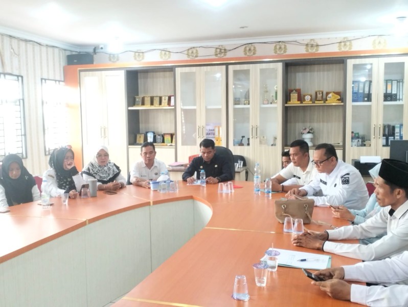 Kawal Program Presiden Prabowo, Disdikbud Rohil Tegaskan Tak Ada Pungutan Dana Revitalisasi