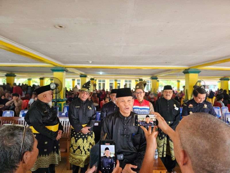 Serbu Pasar Murah LAMR & Pertamina, 1.000 Paket Sembako Ludes Diserbu Warga Dumai