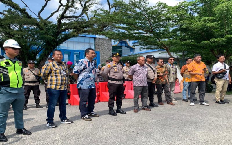 Pelindo Dumai Sambut Aksi Buruh Pada Peringatan May Day 2025