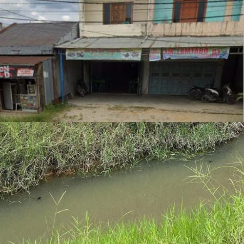 Lobang dan Parit di Depan Rumah Warga Tak Diurus Pemda