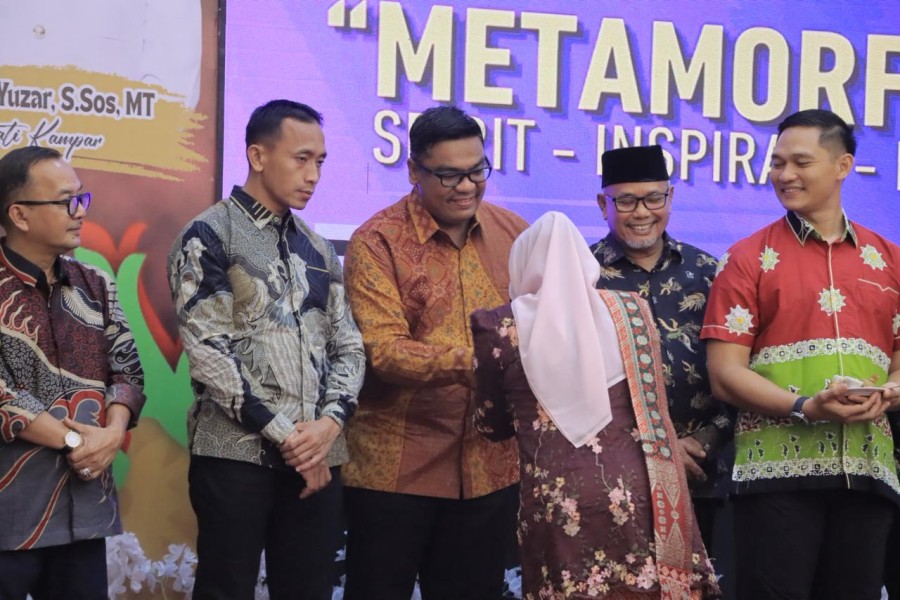Kapolres Kampar Apresiasi Peluncuran Buku 'Metamorfosa' Wakil Bupati Kampar: Kisah Inspiratif Perjalanan Pengabdian dari Legislatif ke Eksekutif!