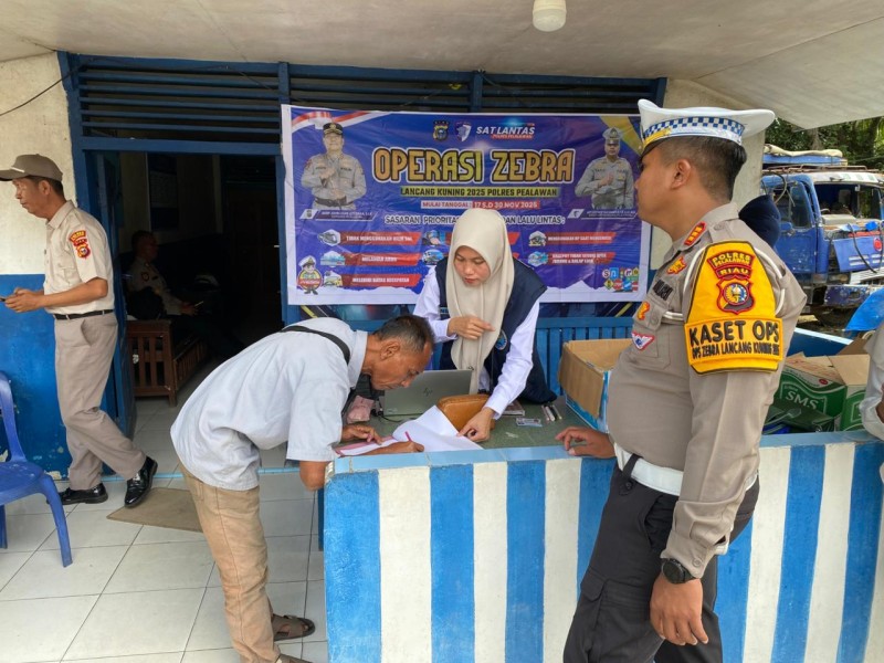 Operasi Zebra Lancang Kuning 2025, Polres Pelalawan Pastikan Sopir Angkutan Umum Bersih dari Narkoba