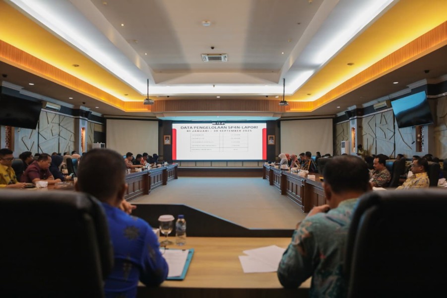 Pemko Dumai Pertahankan Predikat Terbaik Pengelolaan SP4N-LAPOR! se-Provinsi Riau 2025