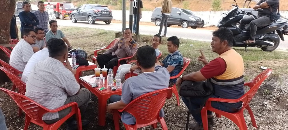 Proyek Jalan HR Soebrantas Tertunda: Pemilik Lahan Tuntut Ganti Rugi, Kontraktor Dirugikan