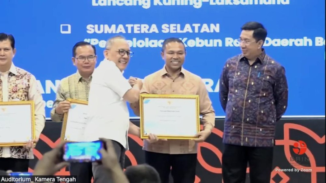 Gubri Abdul Wahid Raih Apresiasi Nasional BRIDA/BAPPERIDA Optimal 2025