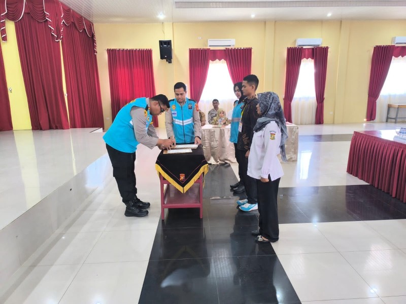 Polres Kampar 'Gelar' Pakta Integritas Penerimaan Bintara Brimob, Kapolres: 'Jamin Proses Bersih & Transparan!