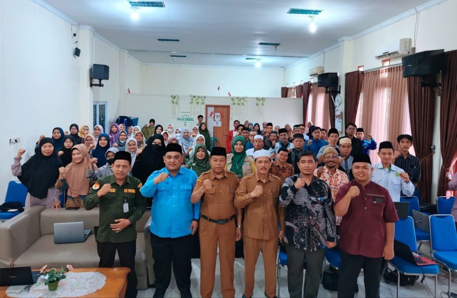 Konsinyering EMIS Pekanbaru Hari Kedua: 296 dari 658 Lembaga Sudah Terdata