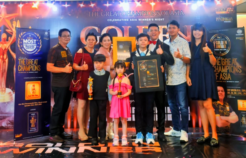 Eddy Saputra Borong Dua Penghargaan Bergengsi Asia 2025