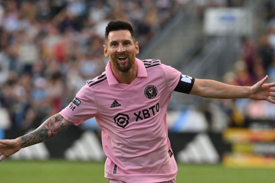 Juara MLS dan MVP Beruntun, Lionel Messi Pamer Tiga Gelar Dalam Satu Musim