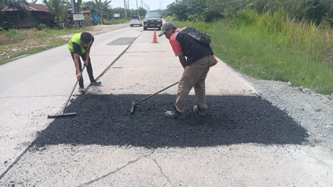 Hadapi Arus Libur Natal dan Tahun Baru, BPJN Riau Percepat Perbaikan Jalan Nasional