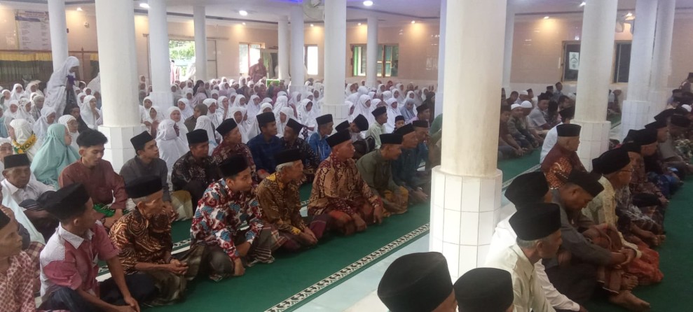 Shalat Idul Adha di Masjid Baitul Ulum Sungai Salak berlangsung khidmat