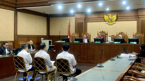 Penyuap Pejabat Bea Cukai Minta Vonis Ringan, Berdalih Beri Duit karena Ditekan.