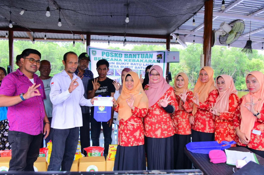DWP Bengkalis Peduli, Turut Bantu Korban Kebakaran di Bukit Batu Laut