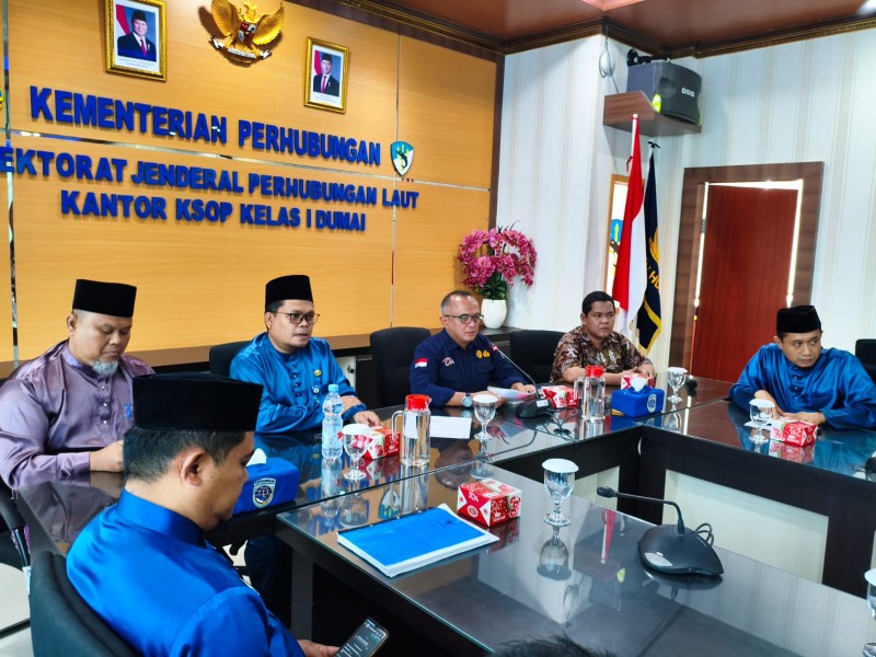 Maraknya Penyelenggara TKBM Ilegal di Pelabuhan Dumai Dinilai Rampas Hak Ekonomi Buruh