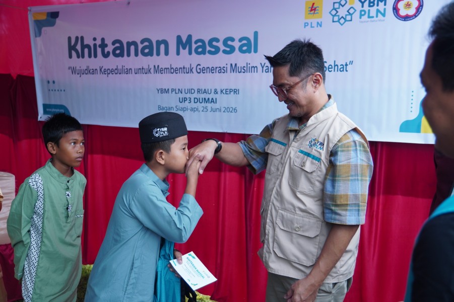 Kembali Berbagi Manfaat, YBM PLN Dumai dan PLN UP3 Dumai Gelar Khitan Massal untuk 70 Anak di Bagansiapiapi