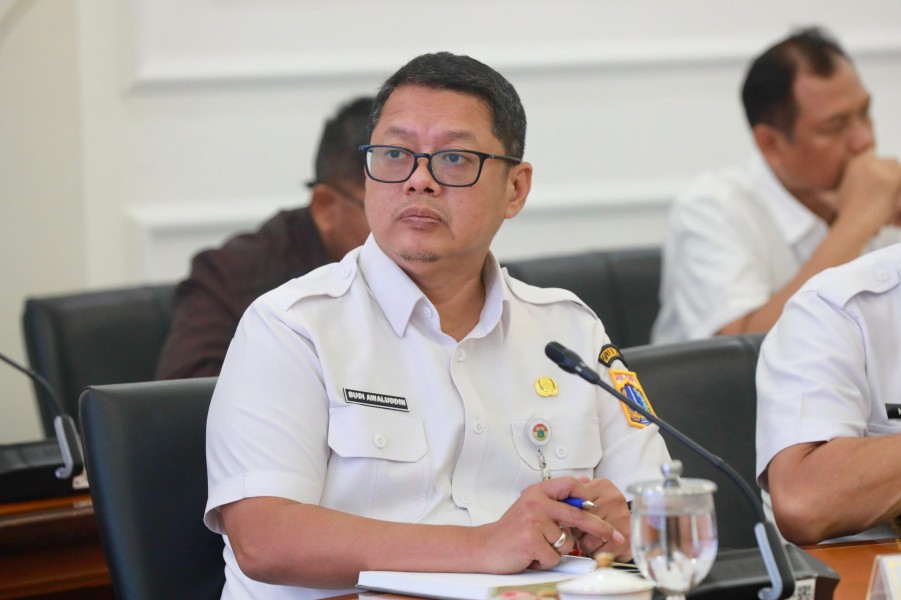 DKI Larang Penggunaan AI dalam Bukti Tindak Lanjut Aduan Warga