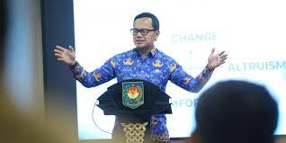 Meski Banyak Polemik, Wamendagri Akui Pajak PBB Primadona Daerah, Ini Alasannya!