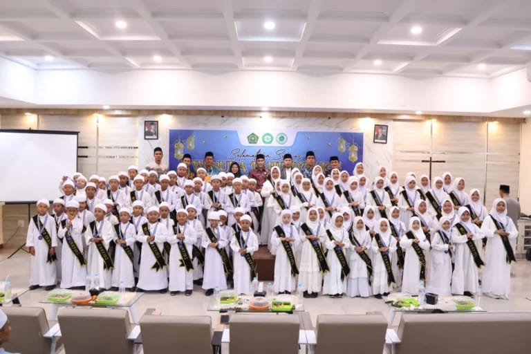 MI Nahdlatul Ulama 2 Tembilahan Hulu Gelar Wisuda Tahfiz ke-5, Bukti Nyata Bangun Generasi Qur'ani