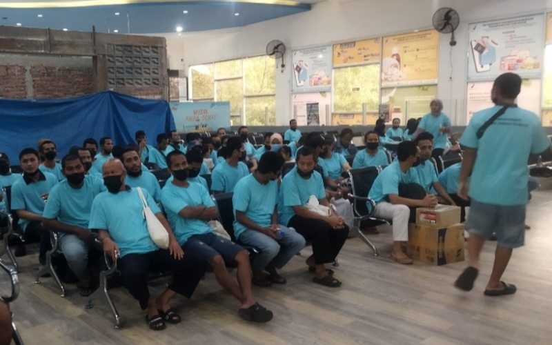 Ratusan PMI Bermasalah dari Malaysia Tiba di Dumai, Difasilitasi KJRI Johor Bahru